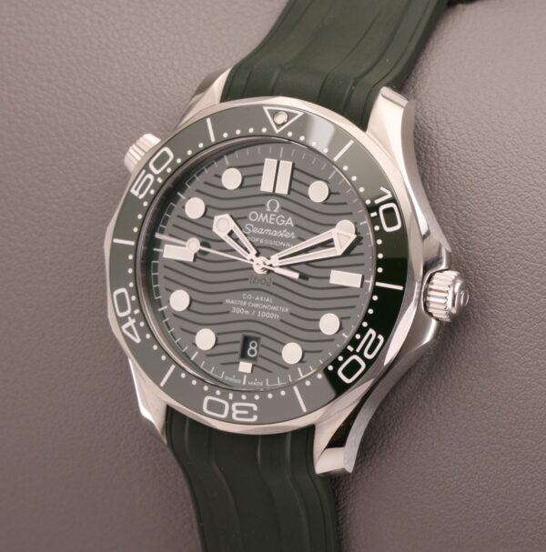 Omega Seamaster (Pre-Order)